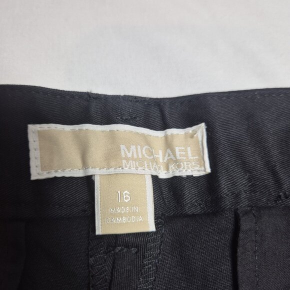 Michael Kors Women's Shorts Size 16 Black  Chino (55) - Picture 4 of 8